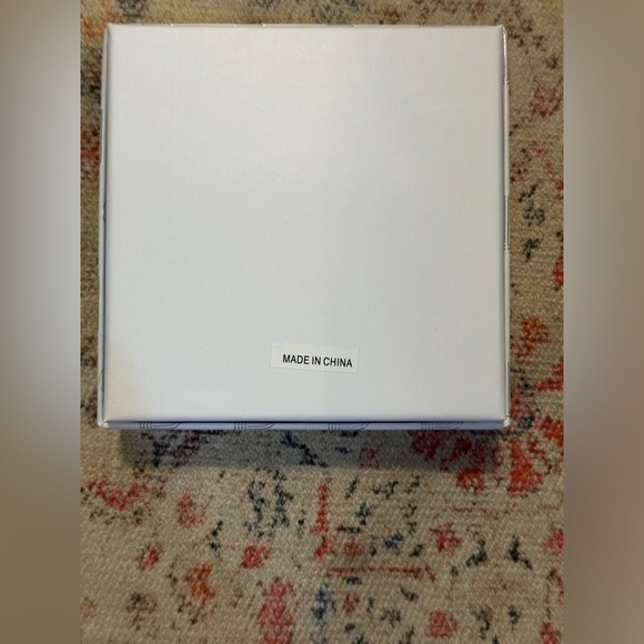 Baublebar Casper Drop Danglinng 'Boo Hoo Don't Cry’ Halloween Earrings - Picture 4 of 4